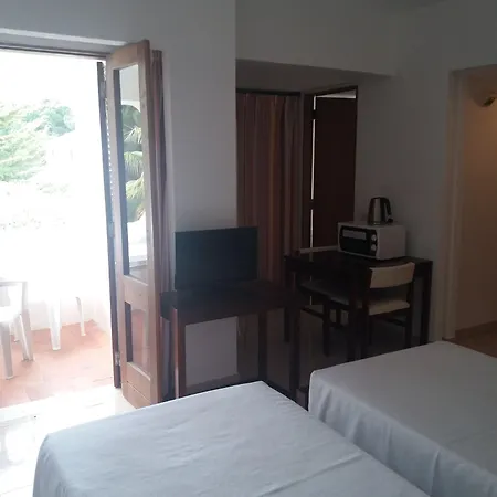 Aldeia Da Falesia Apartmán *