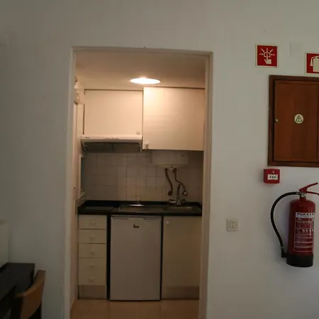 公寓 阿尔德亚达法尔西亚酒店 *