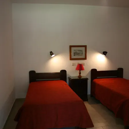 阿尔德亚达法尔西亚酒店 公寓 *