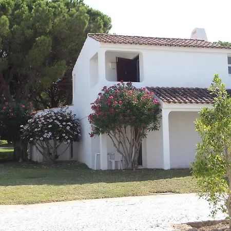 阿尔德亚达法尔西亚酒店 公寓